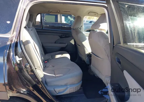 2021 Toyota Highlander Le из США, поврежденный, VIN 5TDZZRAH2MS051105